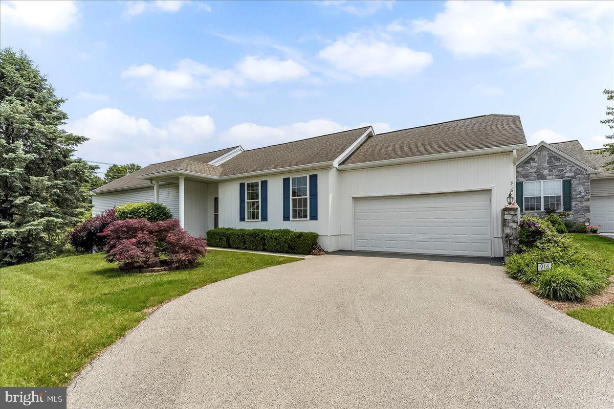 916 E Fox Hound Chase, Glen Mills