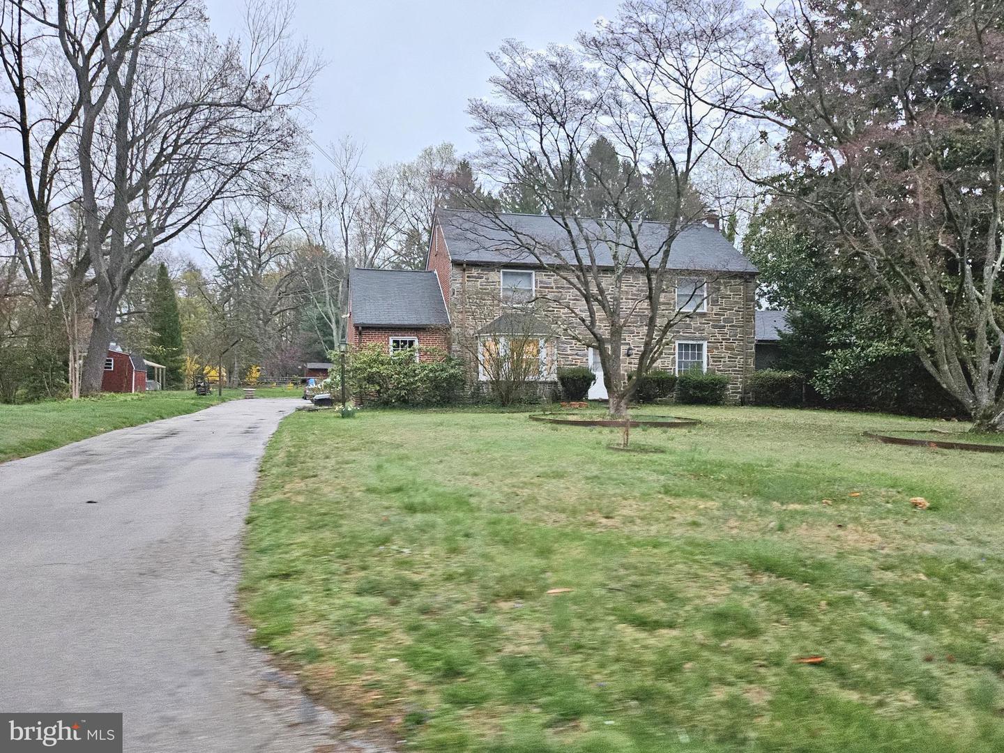 211 Mount Alverno Road, Media