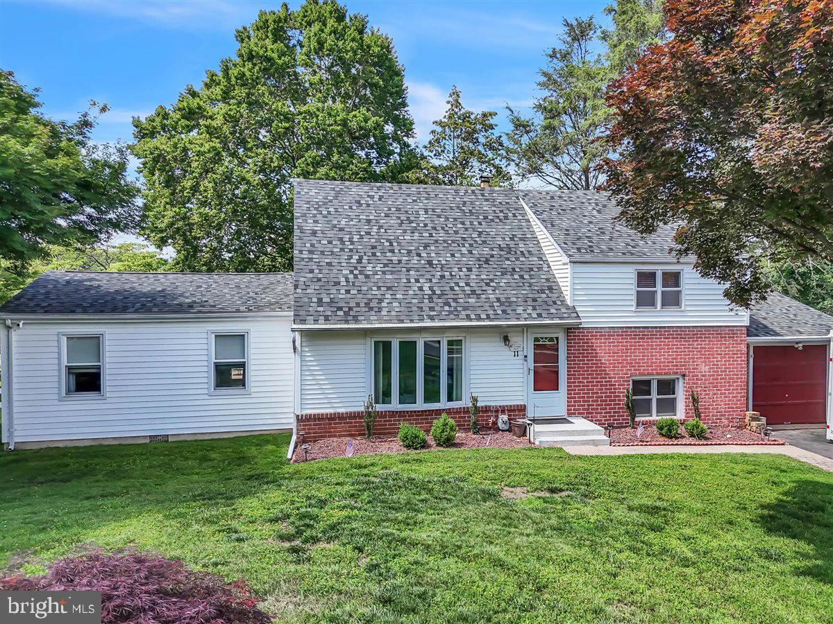 11 Stratford Drive, Springfield