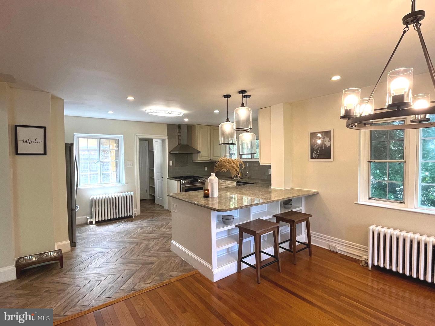 356 Upland Way, Drexel Hill
