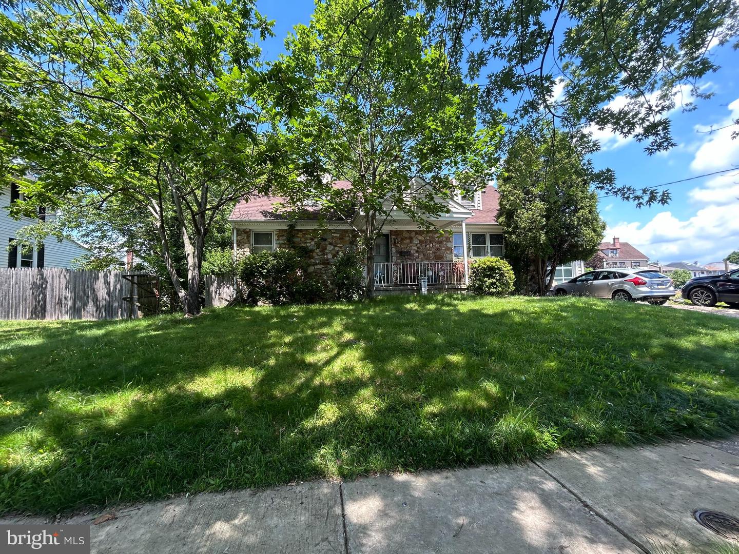 185 Berkley Avenue, Lansdowne