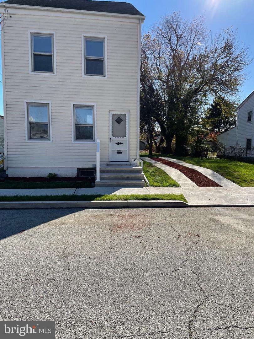 1417 E 13th Street, Crum Lynne