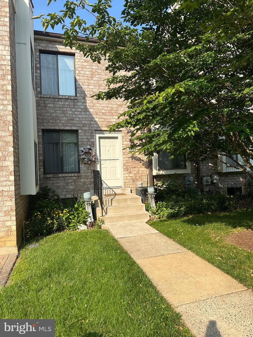 6509 Hilltop Drive, Brookhaven