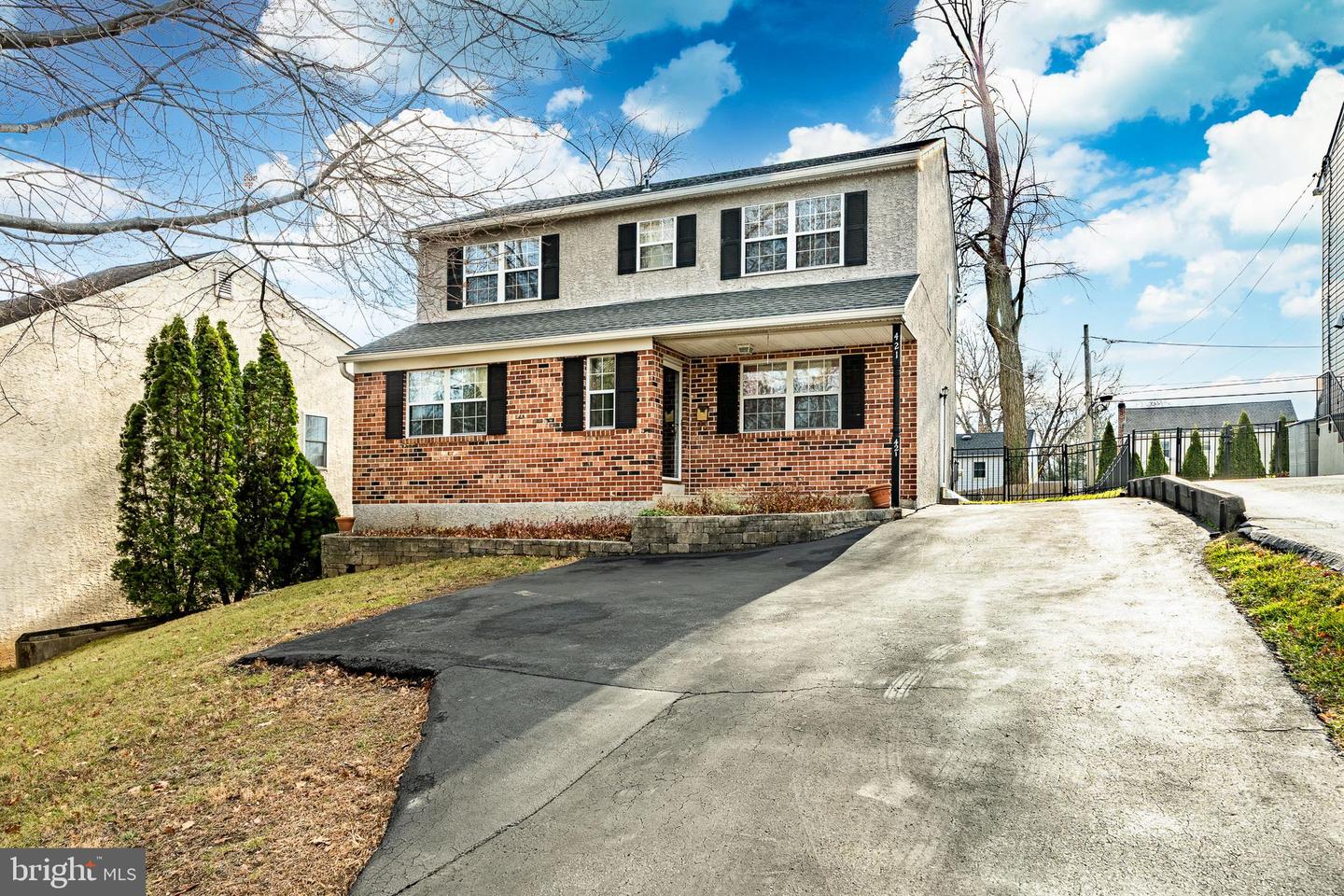 421 E Eagle Road, Havertown