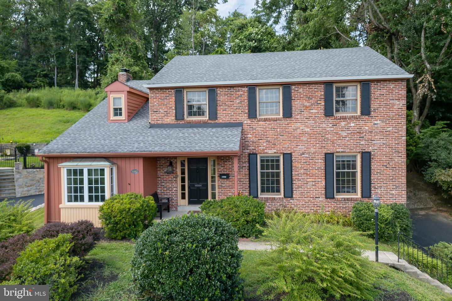 440 Ridge Lane, Springfield