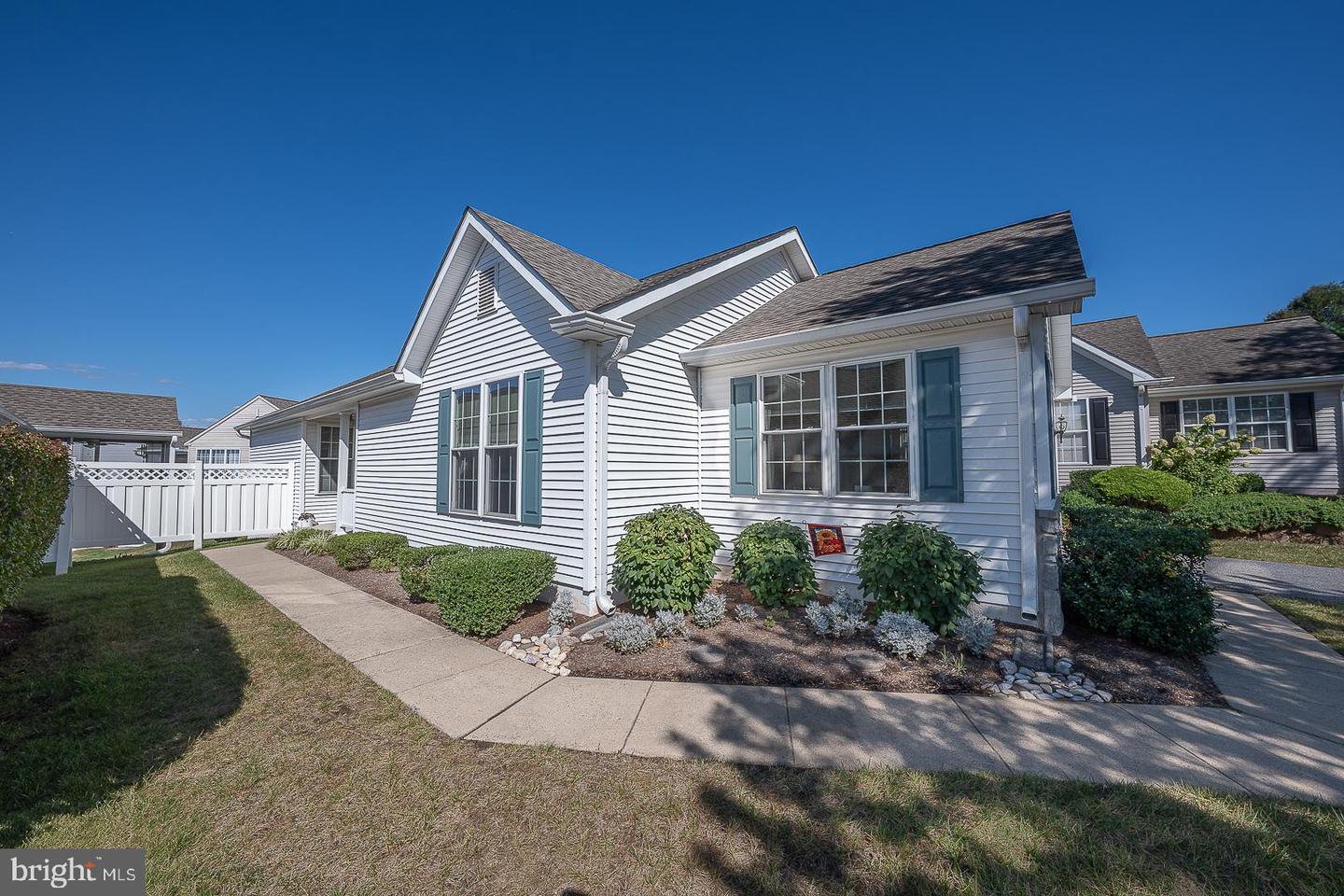 208 N Silver Fox Drive, Glen Mills