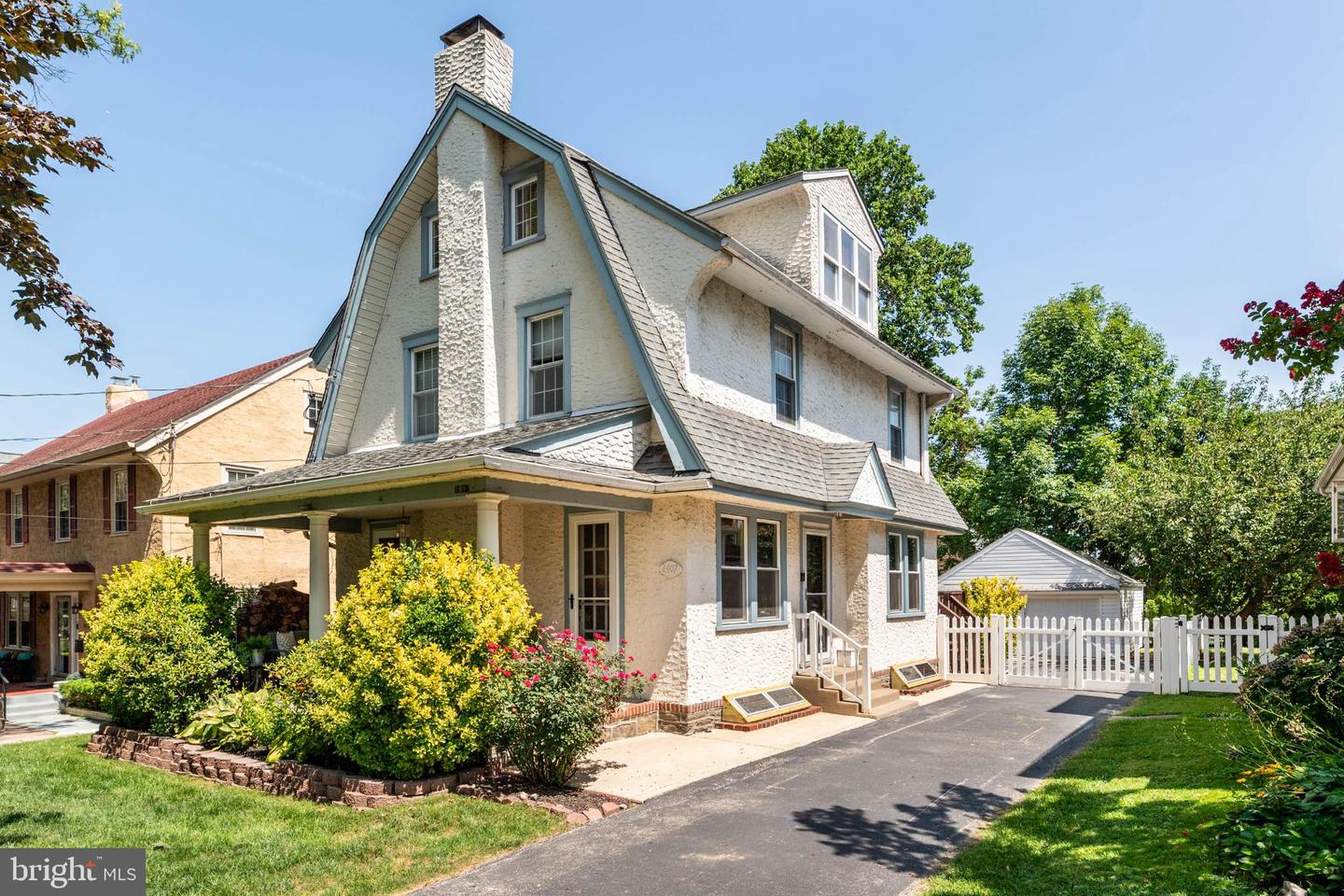 2407 Merwood Lane, Havertown