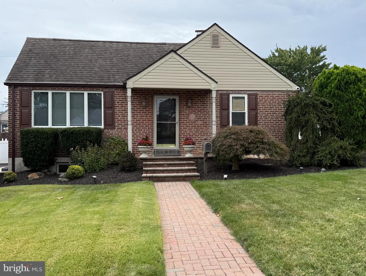 29 Pleasant Road, Broomall