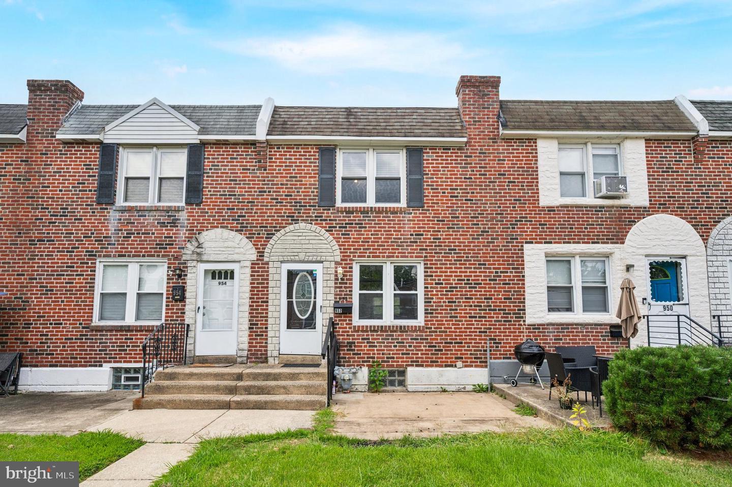 952 Grant Road, Folcroft