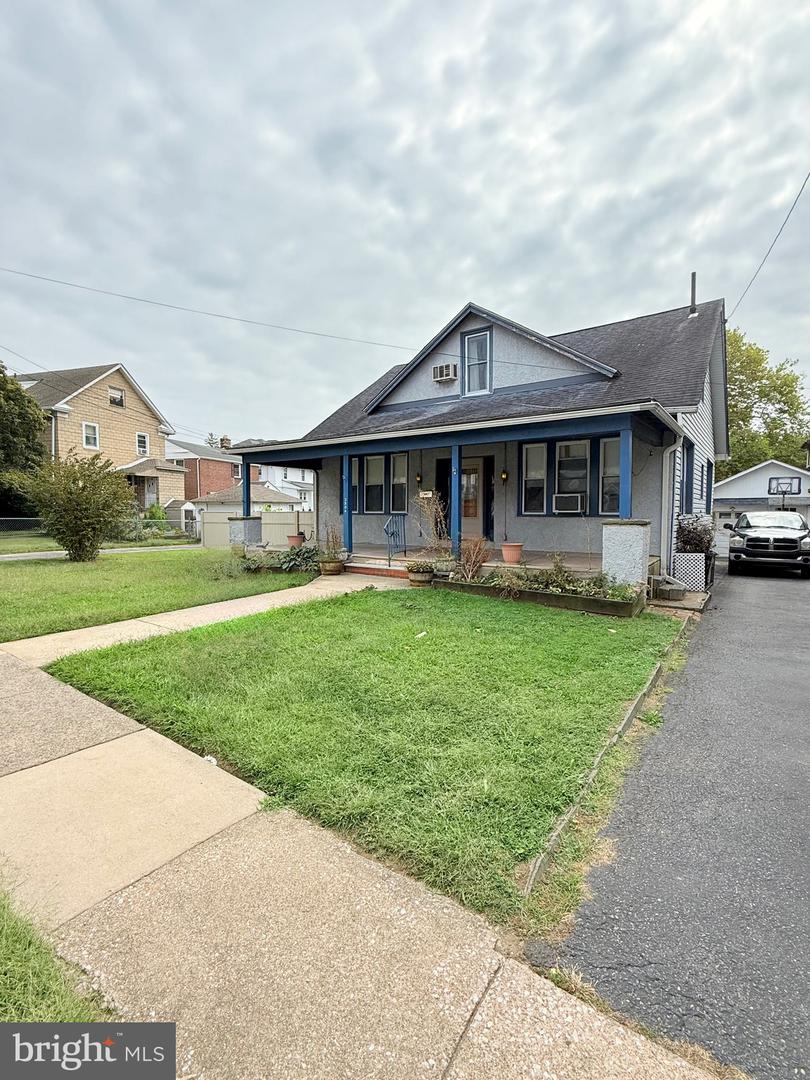 3804 Rosemont Avenue, Drexel Hill