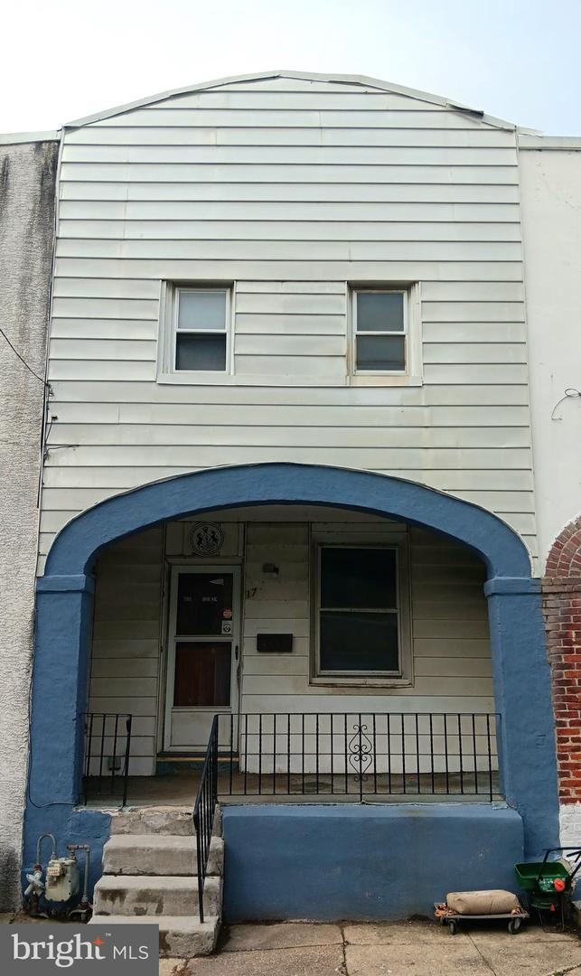 17 Florence Avenue, Collingdale