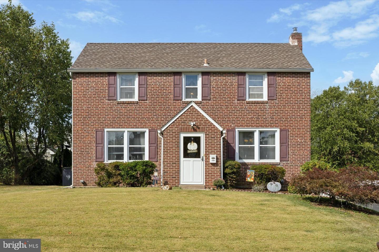 730 Dutton Circle, Springfield