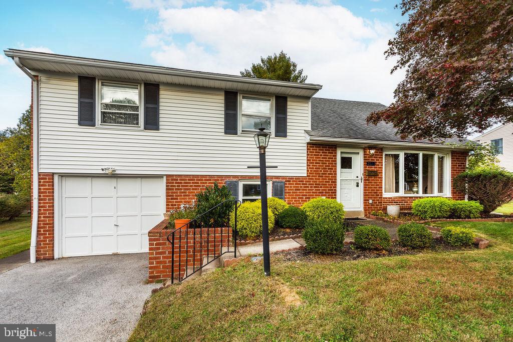 2613 Highland Avenue, Broomall