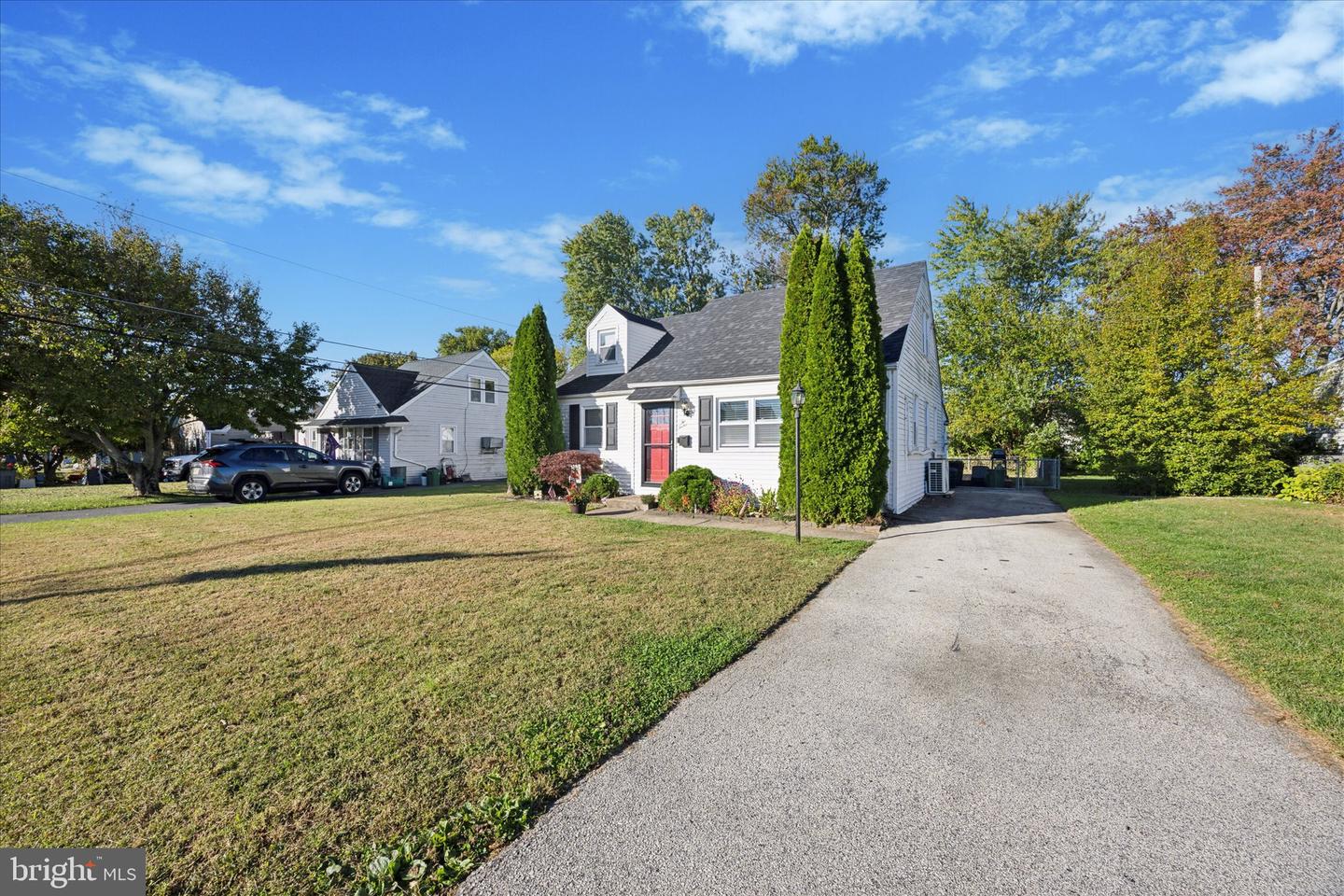 212 Charles Avenue, Brookhaven