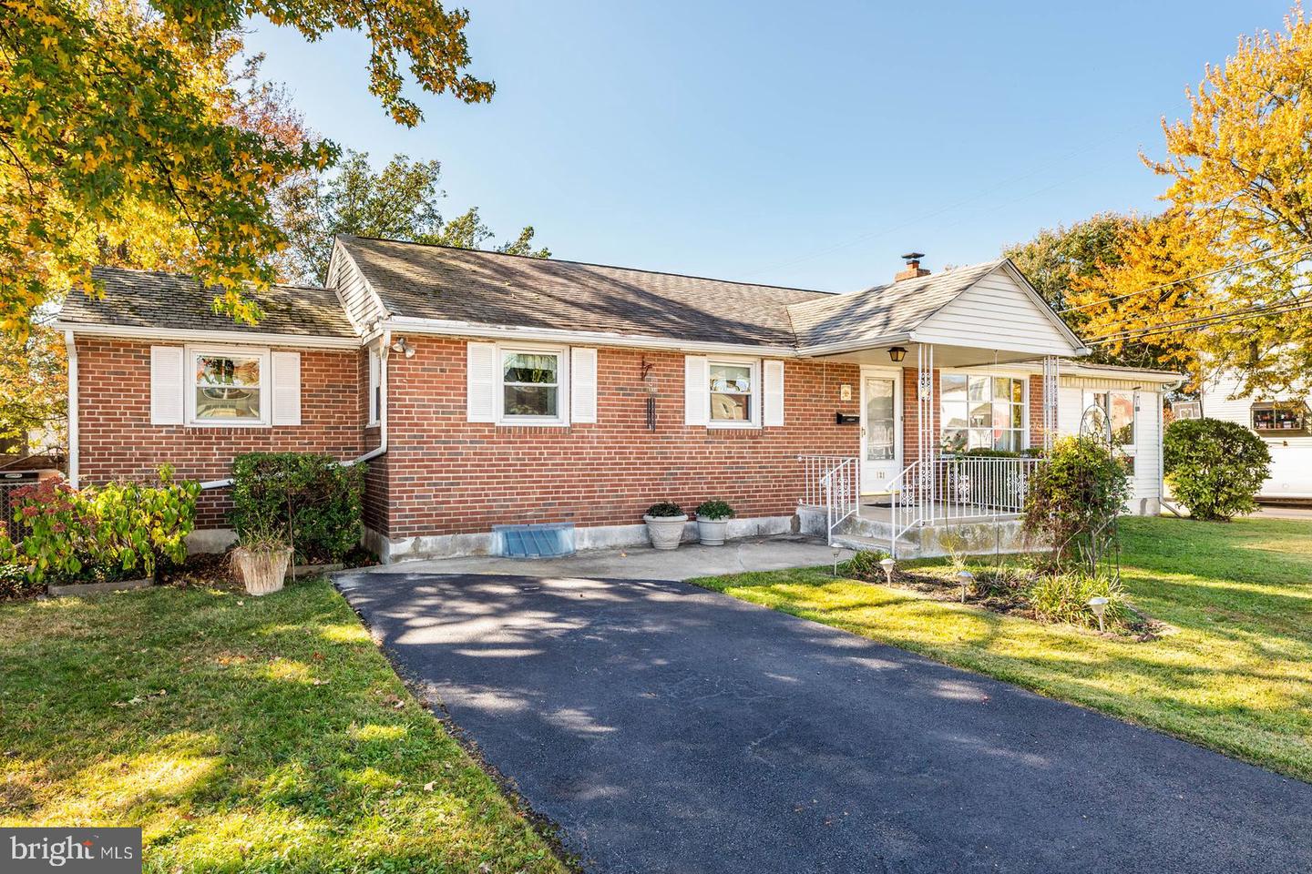 121 Swarthmore Avenue, Folsom