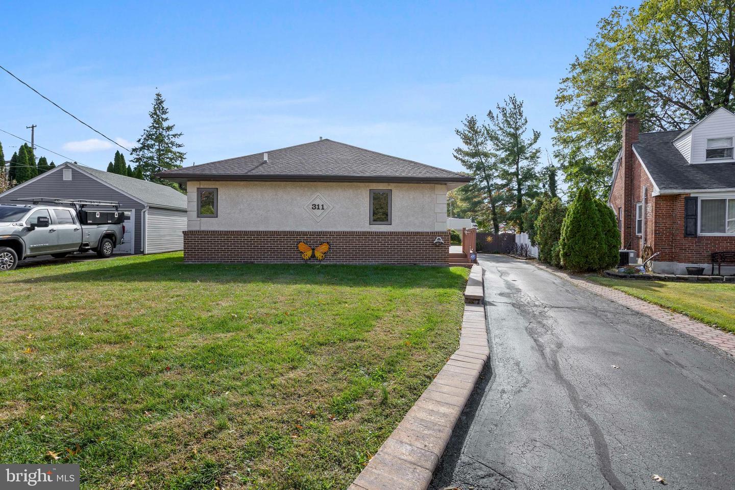 311 Ogden Place, Springfield