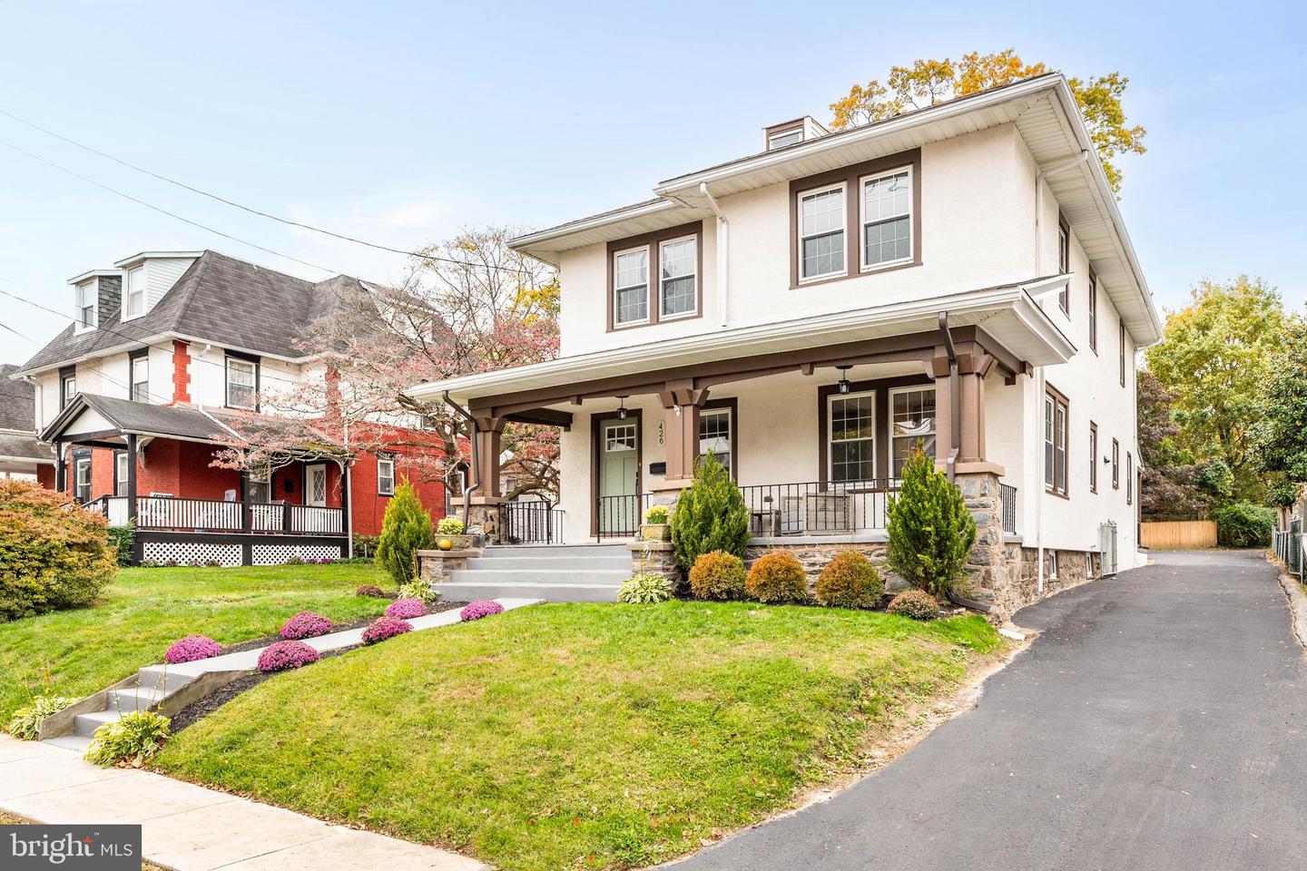 426 W Beech Tree Lane, Wayne