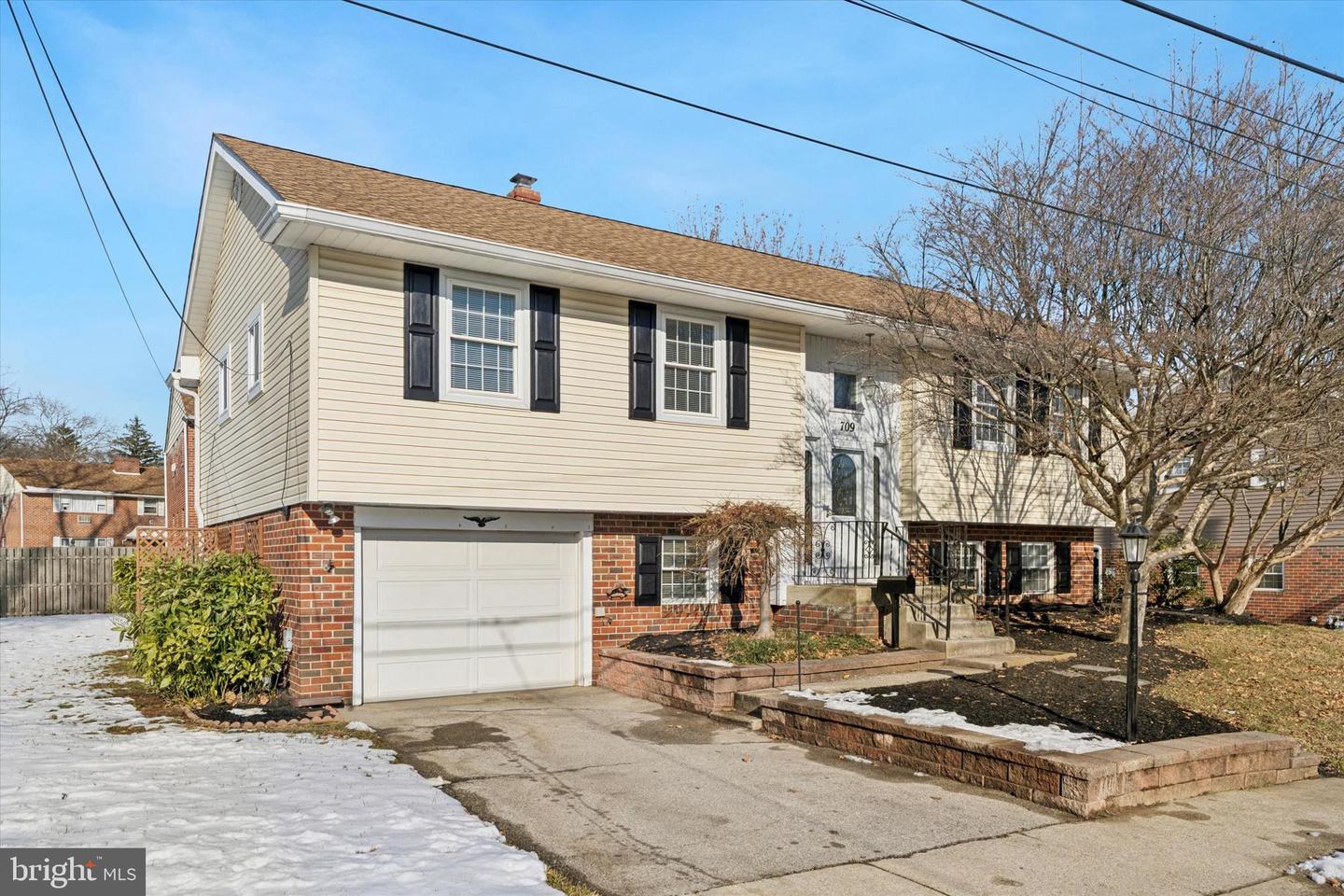 709 Avondale Lane, Swarthmore