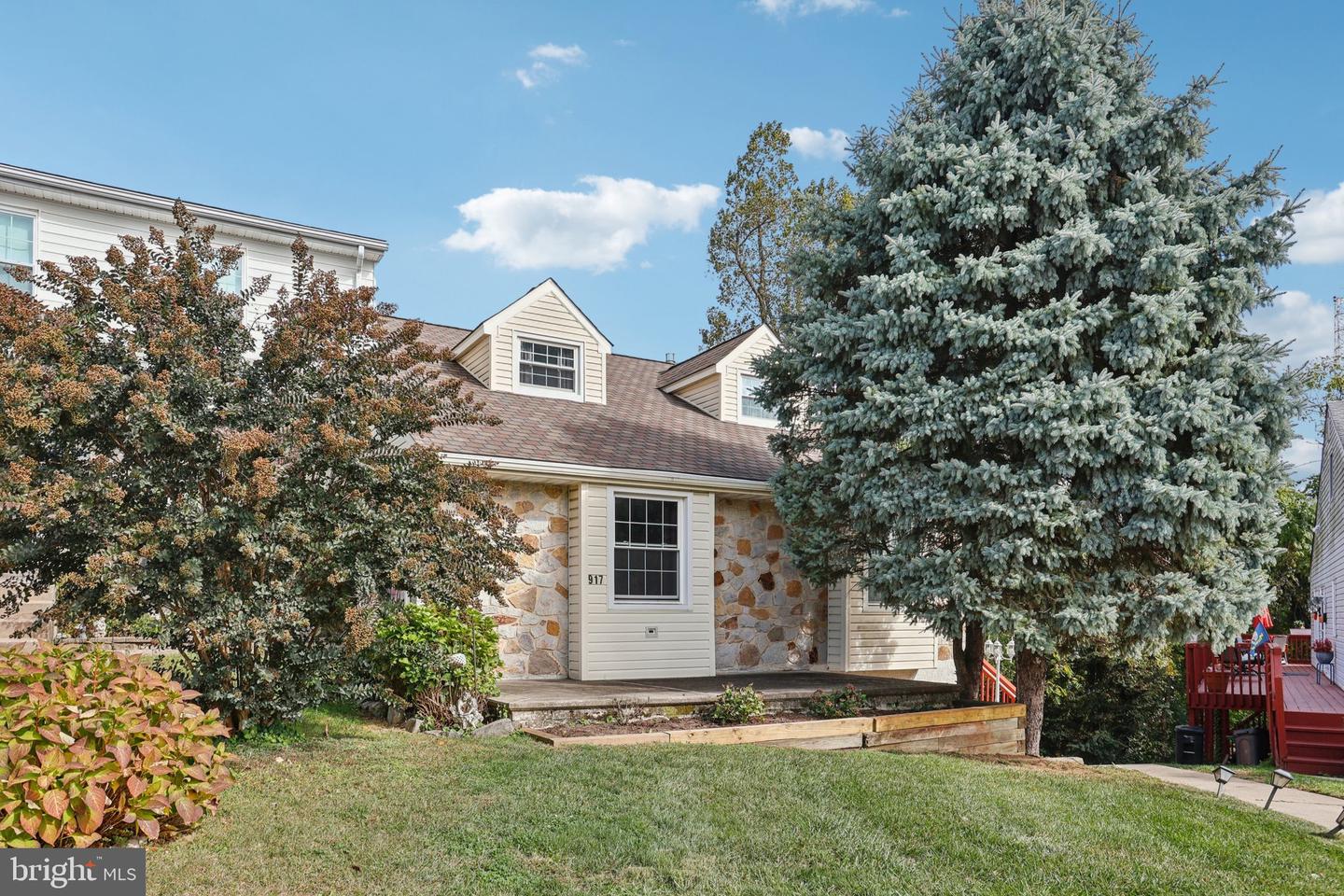 917 Saint Joseph Drive, Upper Darby
