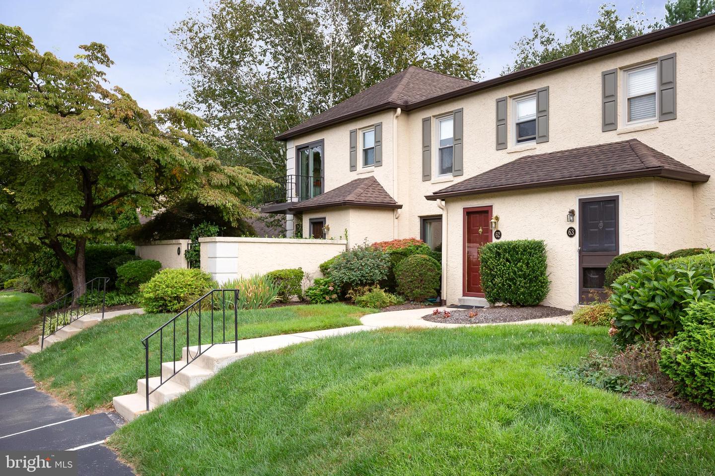 62 Parkridge Drive, Bryn Mawr