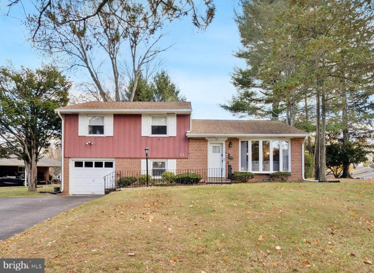 11 Linden Drive, Broomall