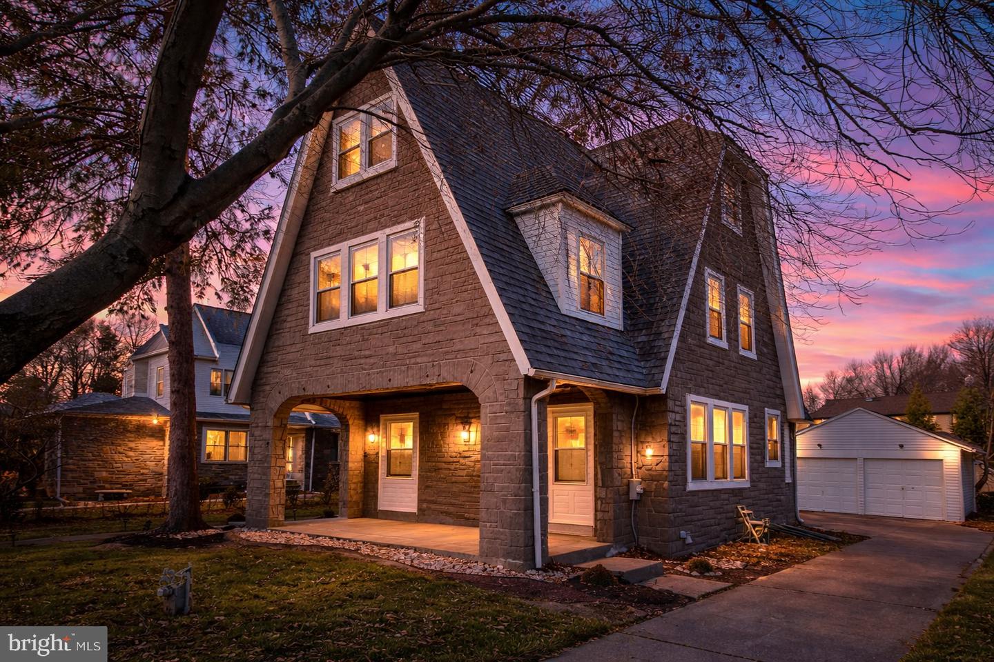 323 Derwyn Road, Drexel Hill