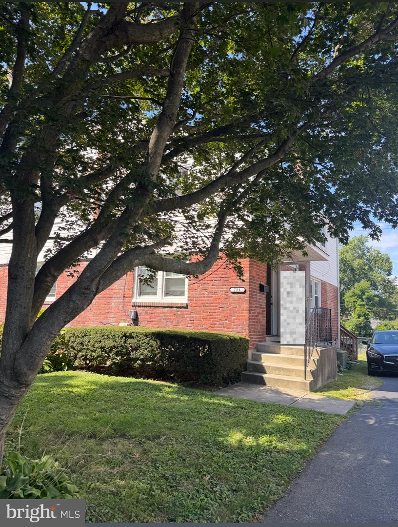 754 Oak View Rd