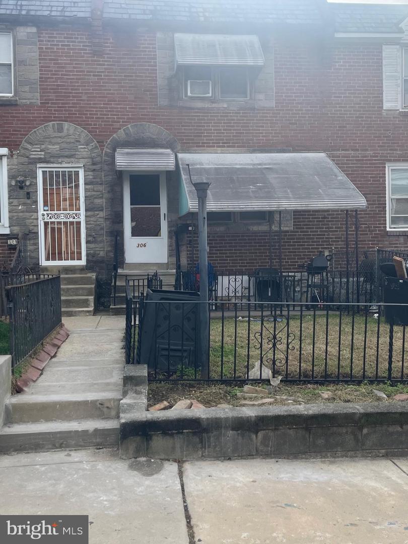 306 Golf Road, Darby