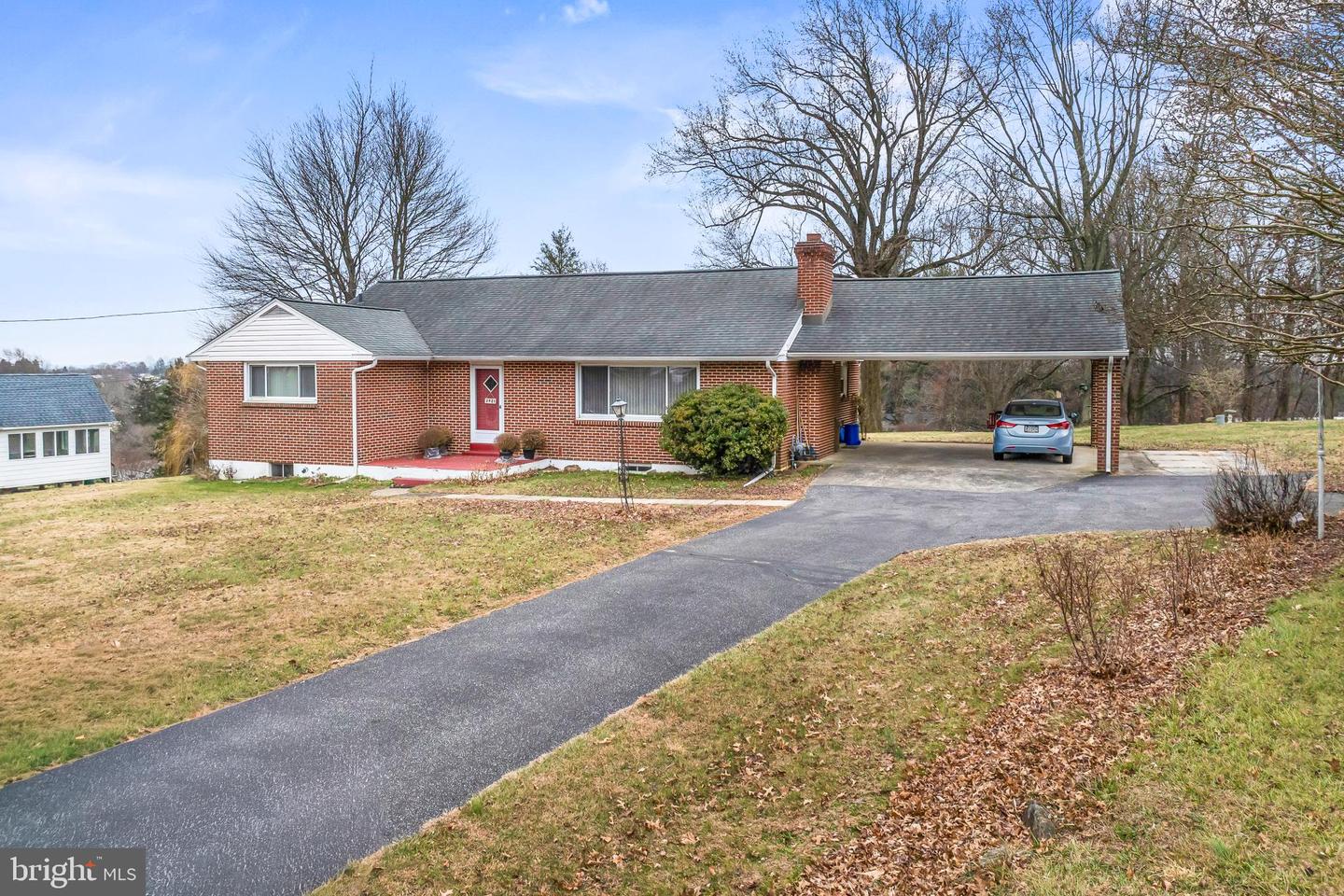 3921 Concord Road, Aston