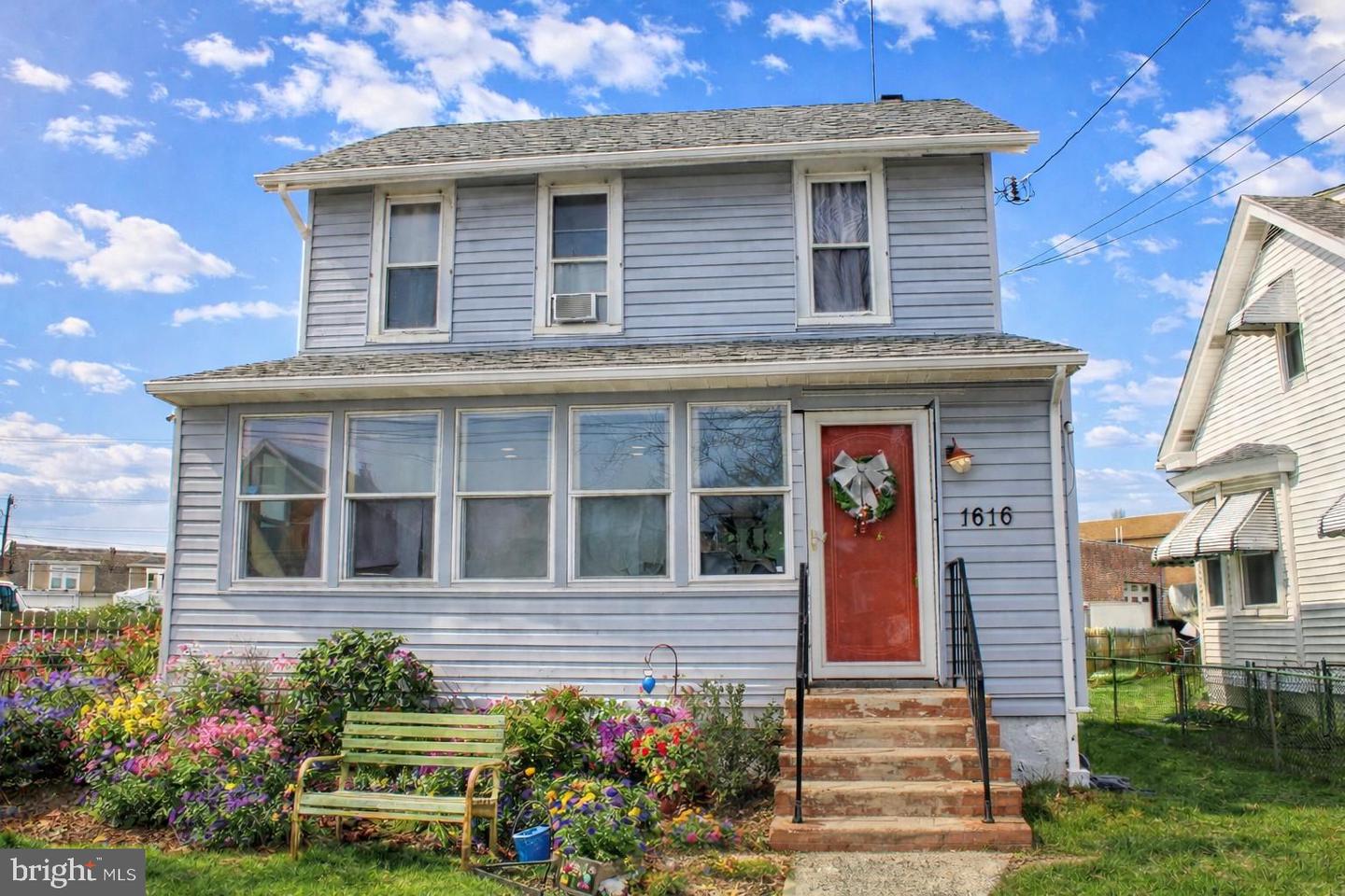 1616 Ward Street, Linwood