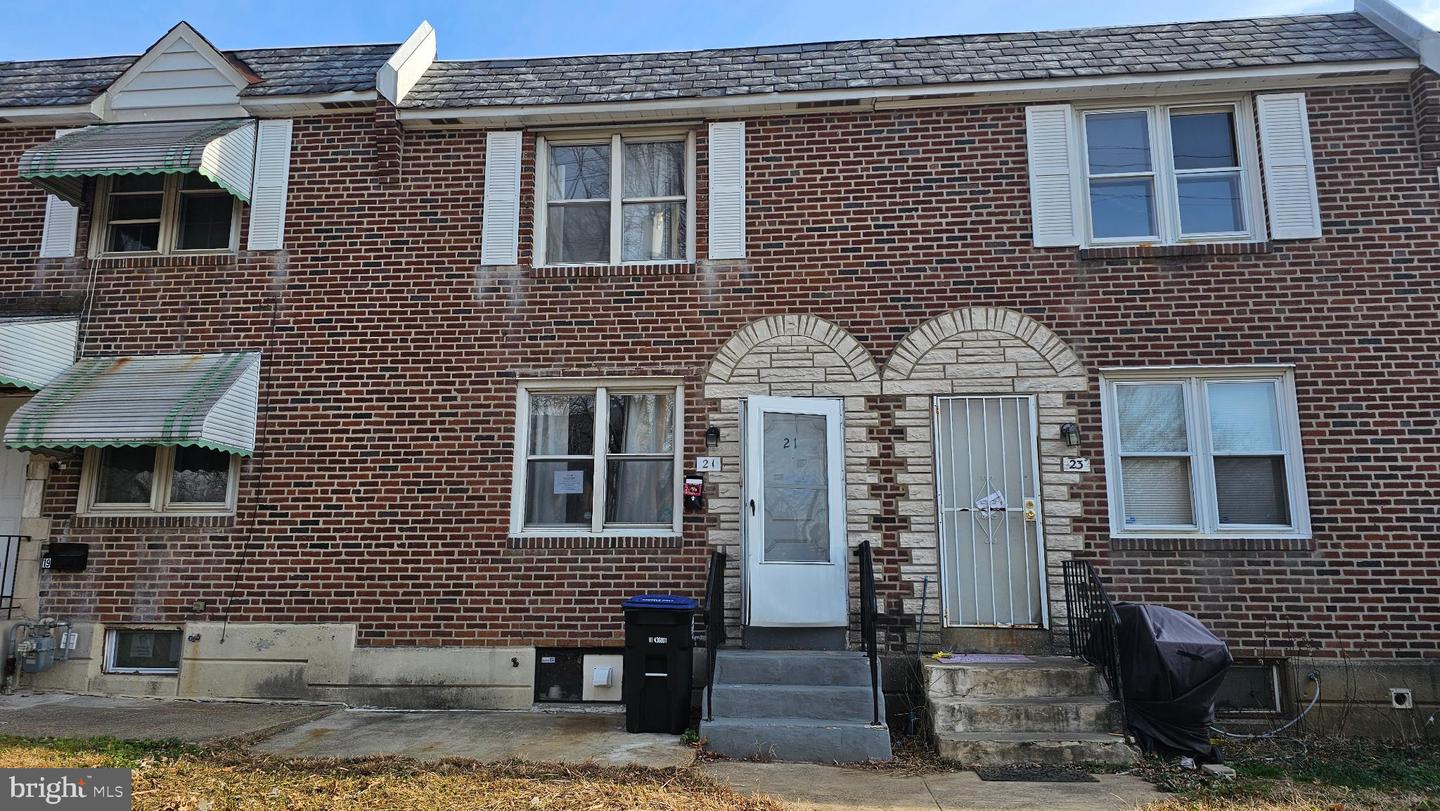 21 W 21st Street, Chester