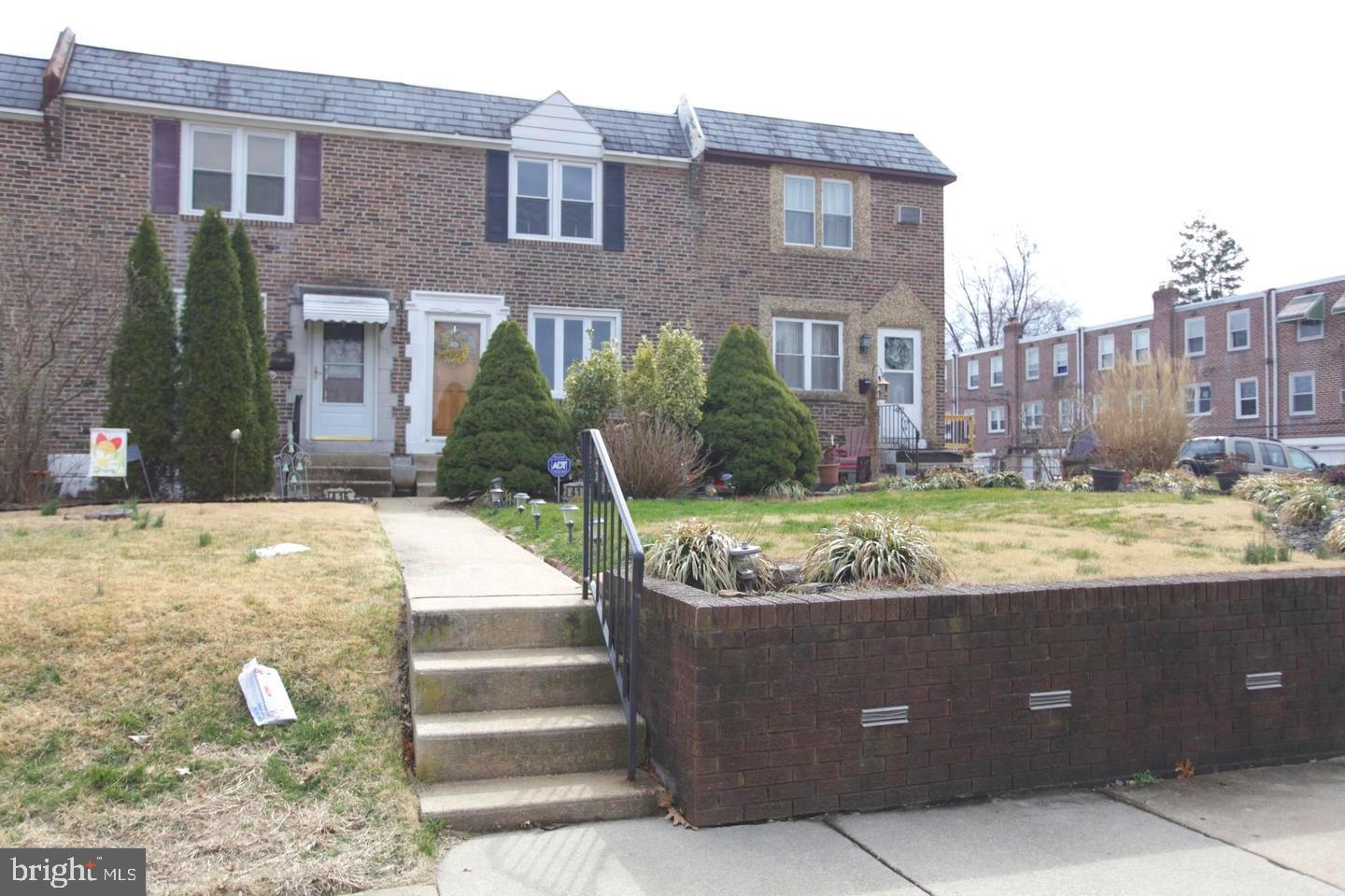 414 Rively Avenue, Collingdale