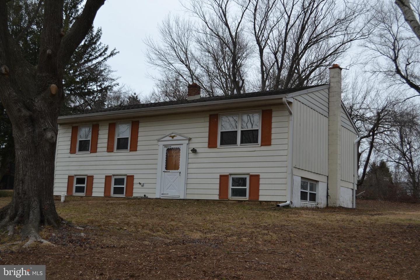 1625 Hillcrest Lane, Aston