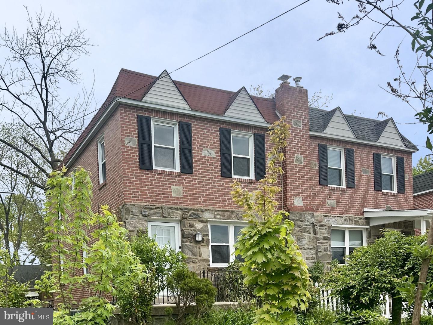 61 Greenhill Road, Media