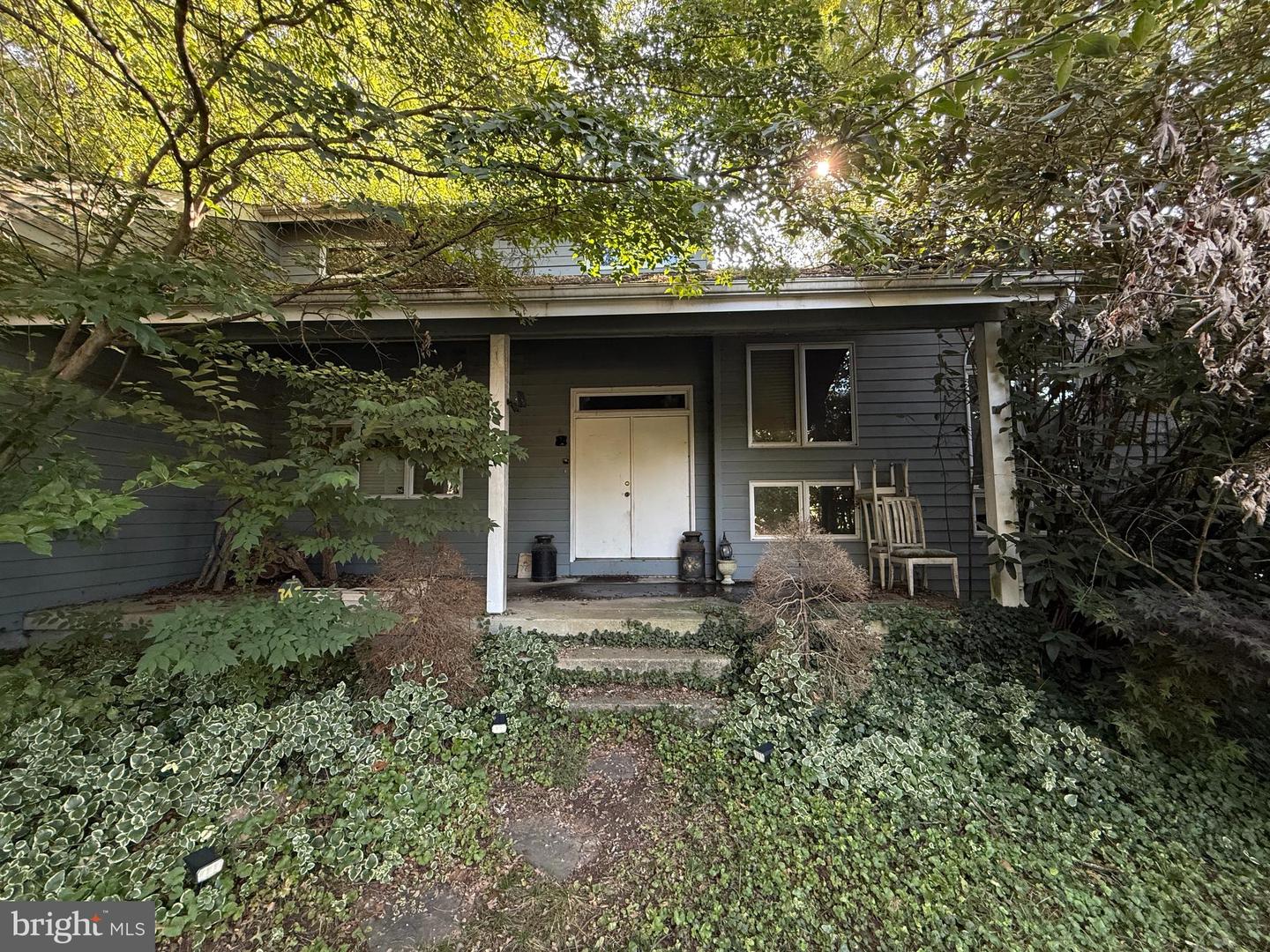 70 Courtney Lane, Media