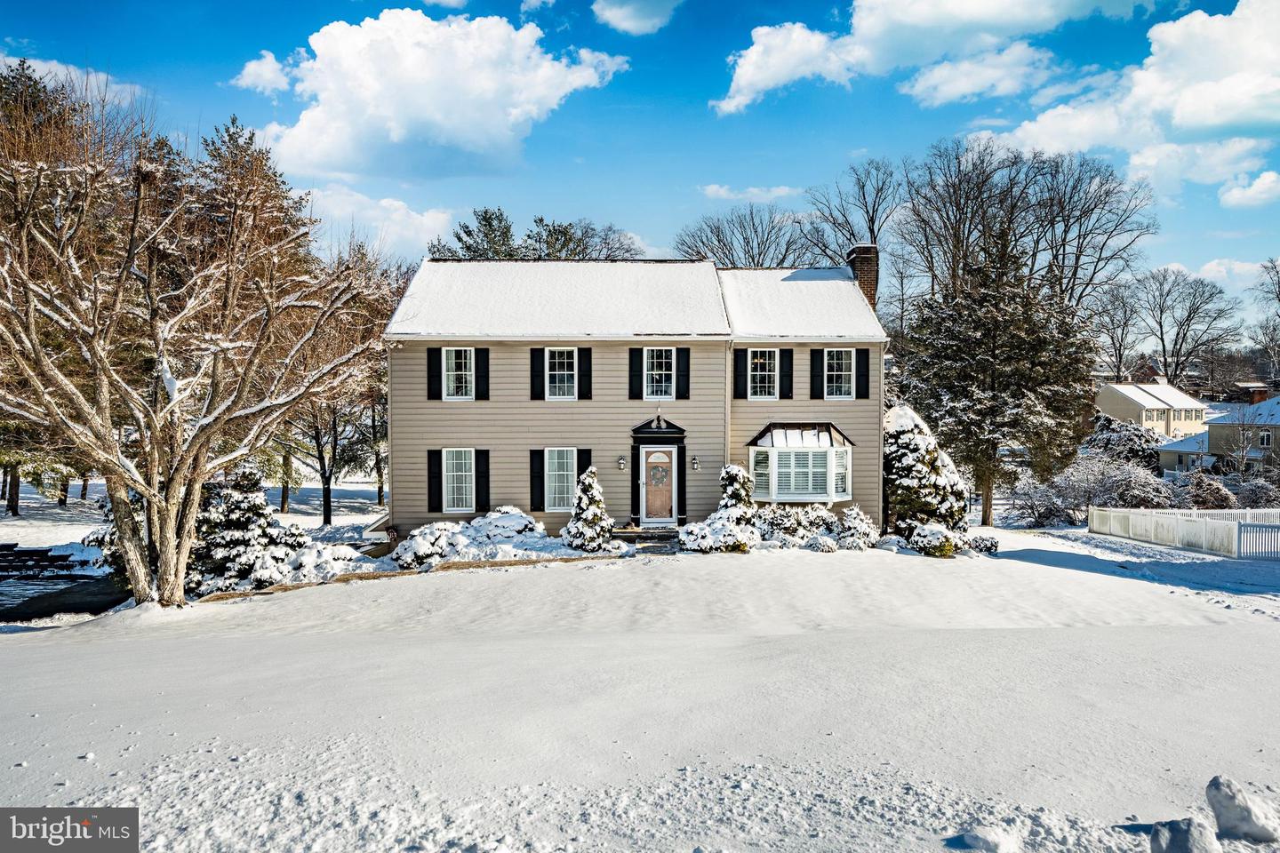 23 Newtown Woods Road, Newtown Square