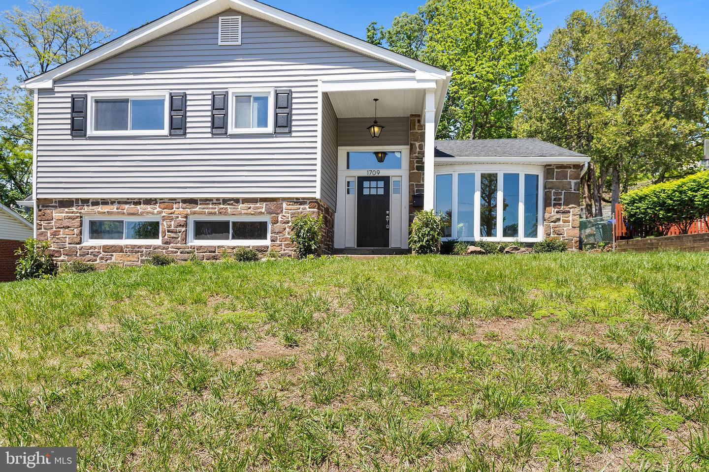 1709 Marilyn Drive, Havertown