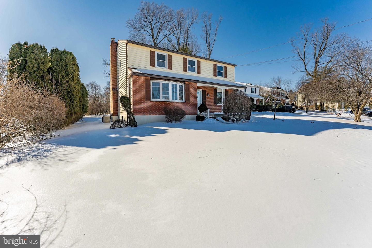 608 Dolores Drive, Broomall