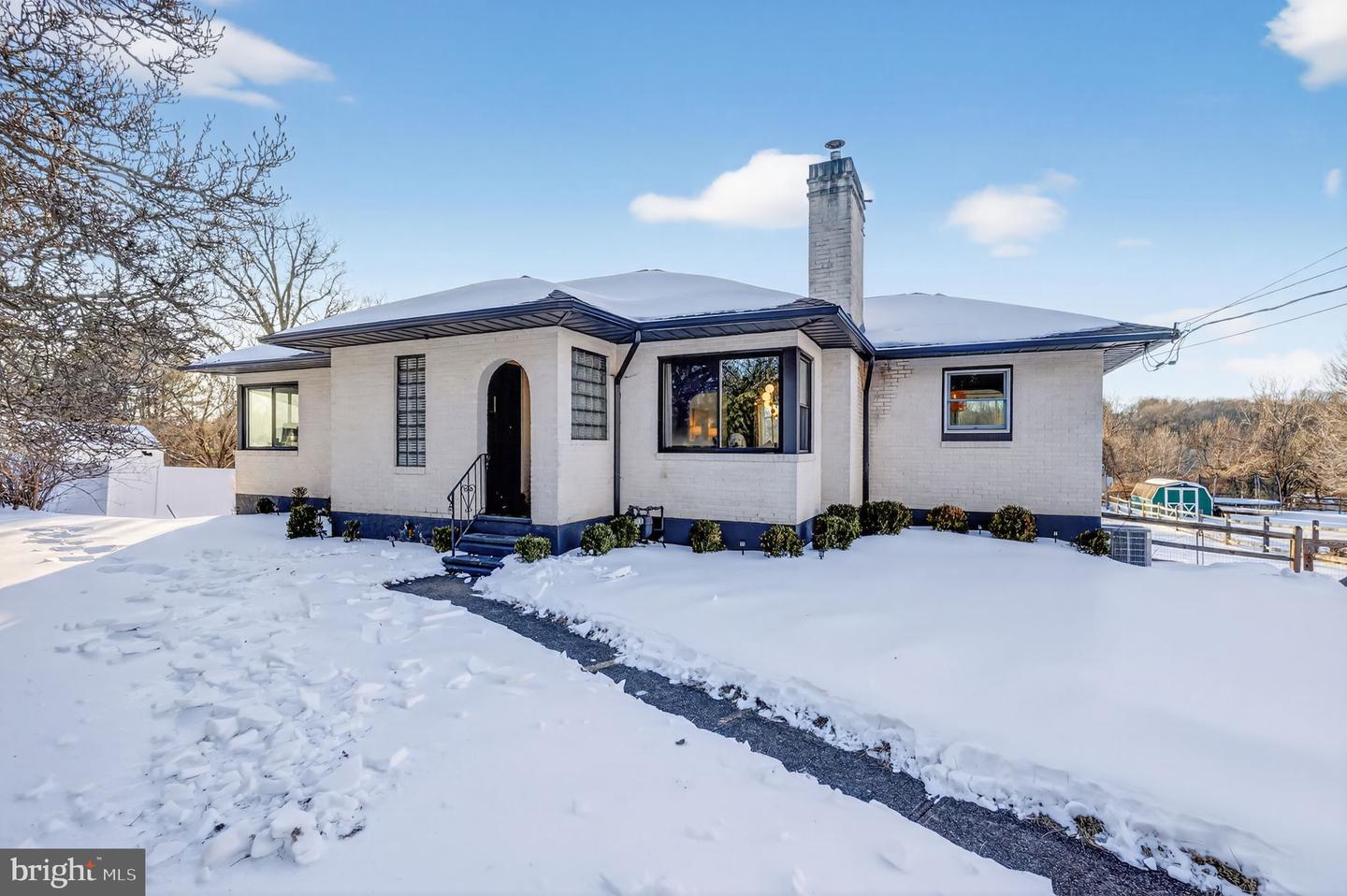 711 W Brookhaven Road, Wallingford