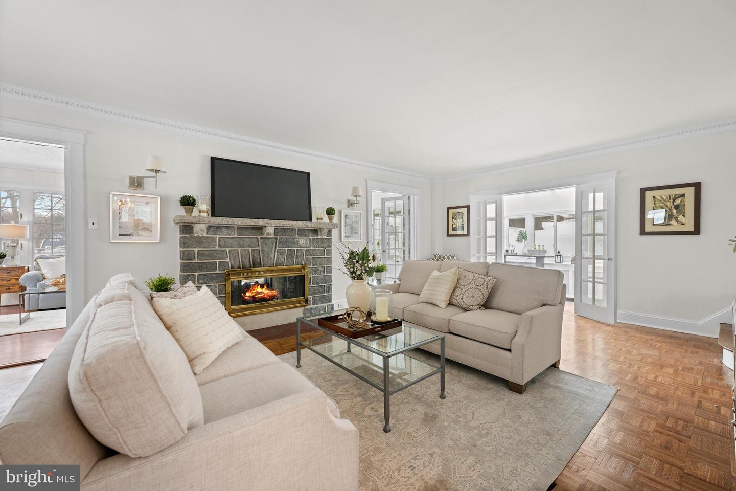 412 N Rolling Road, Springfield