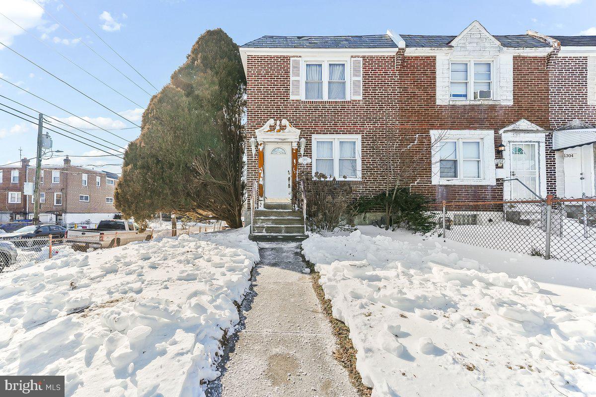 1300 Wycombe Avenue, Darby