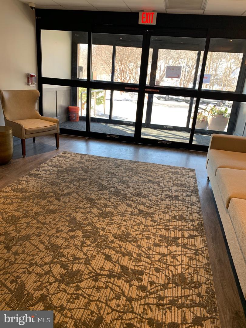 801 Yale Avenue #207
