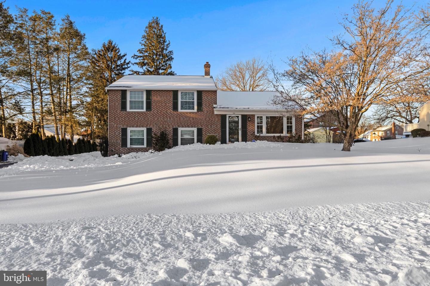302 Governors Drive, Wallingford