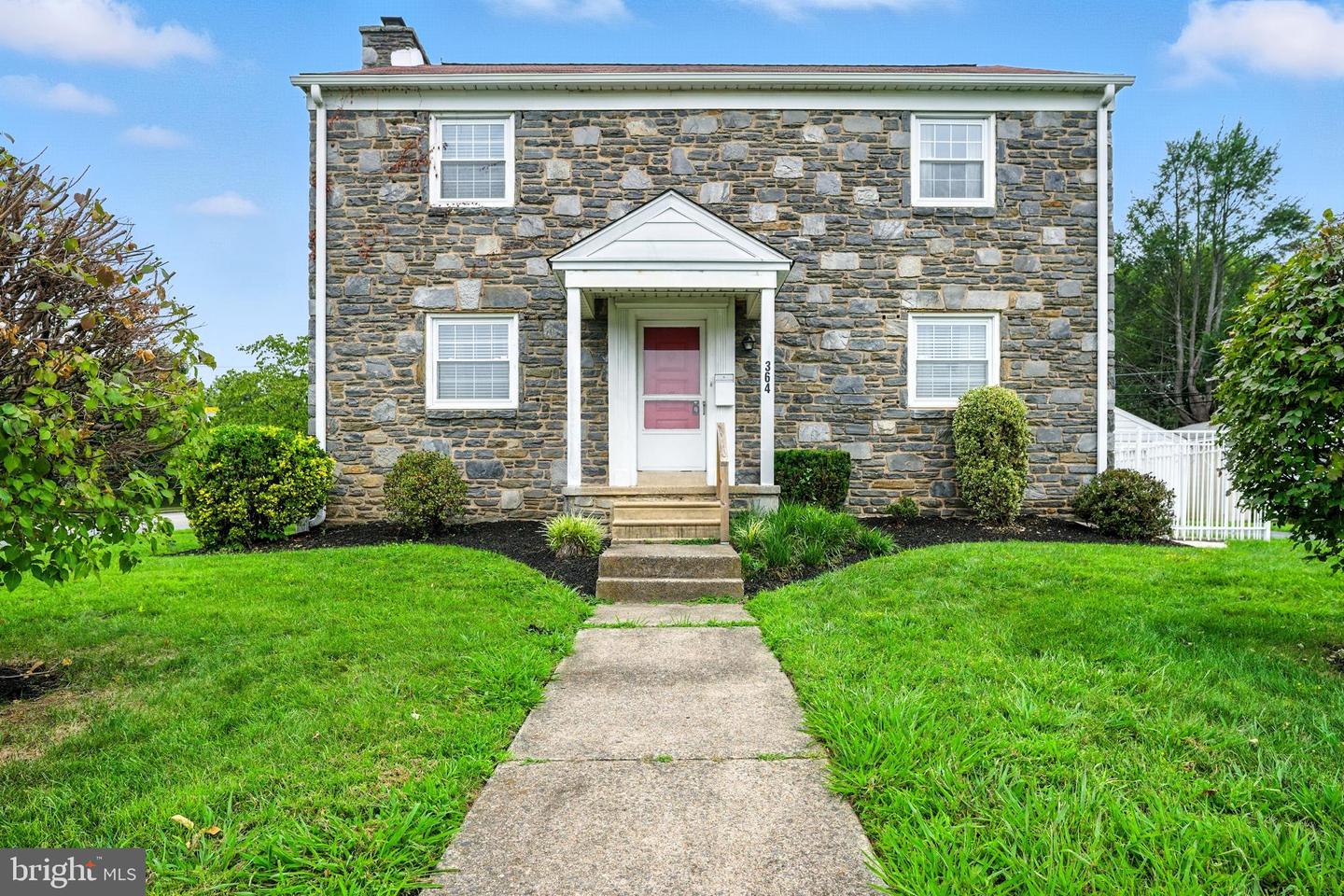 364 S Rolling Road, Springfield