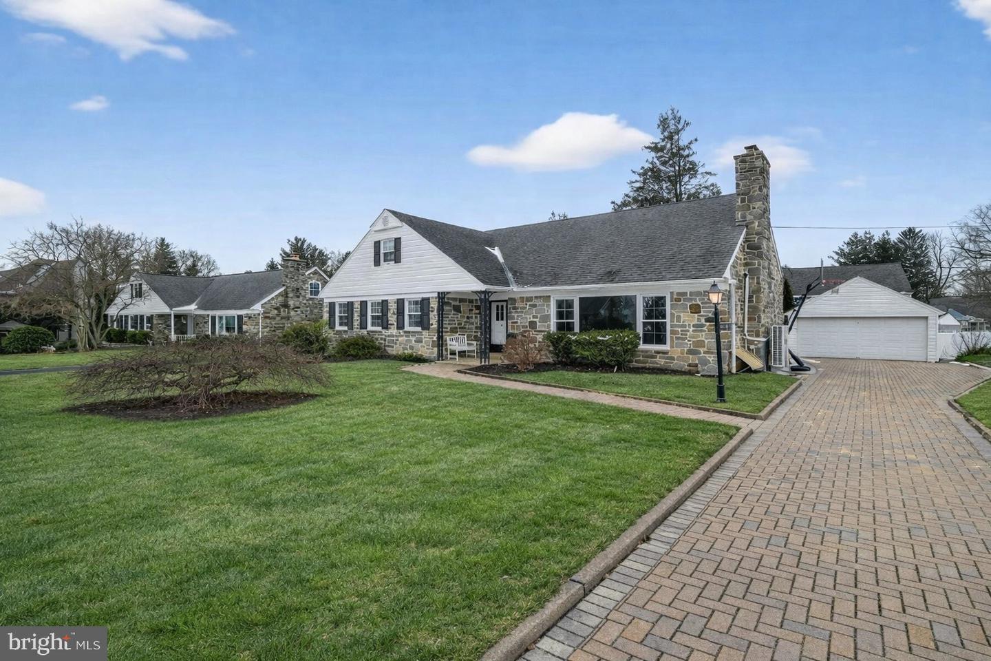 208 N Morgan Avenue, Havertown