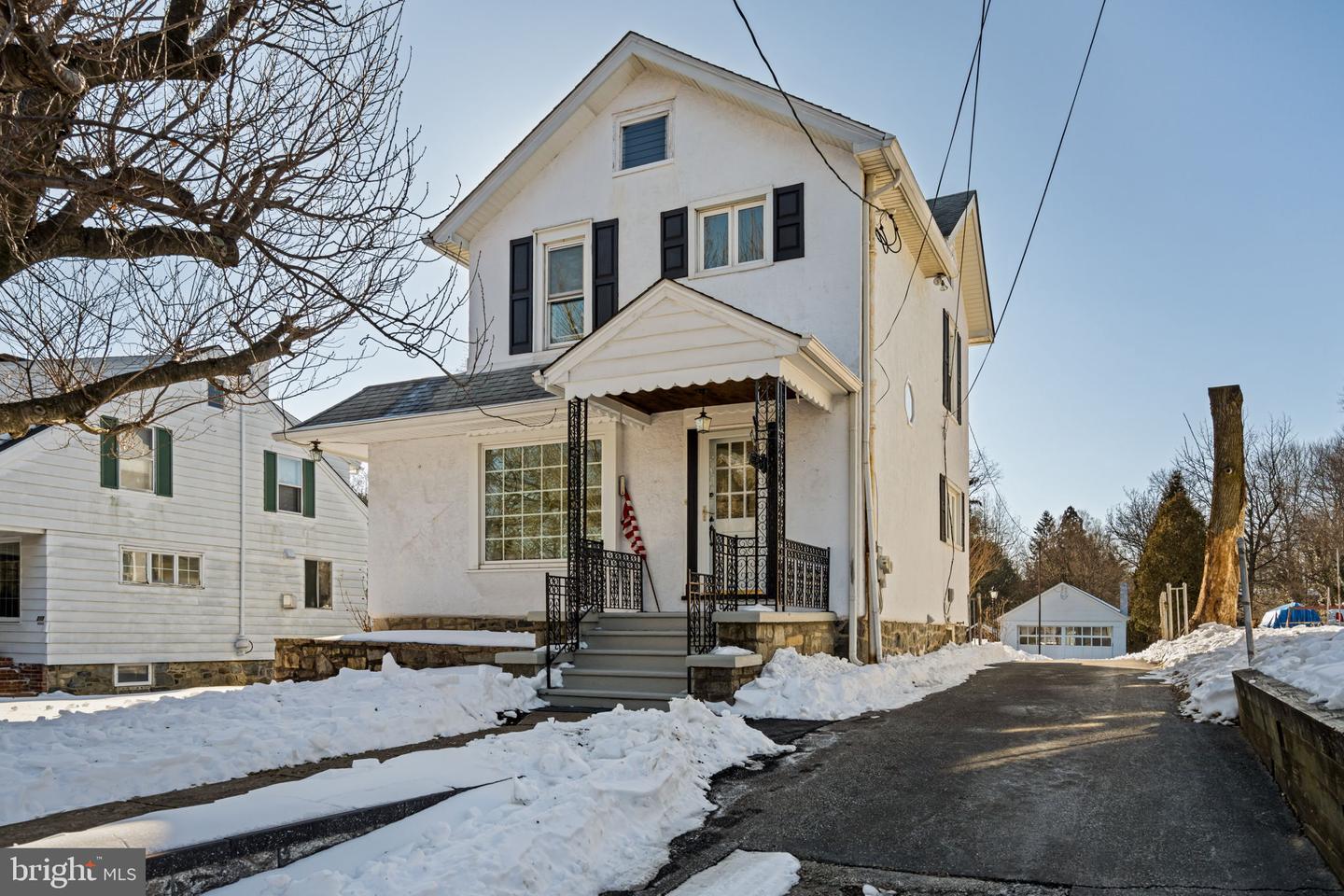 208 S Pennell Road, Media