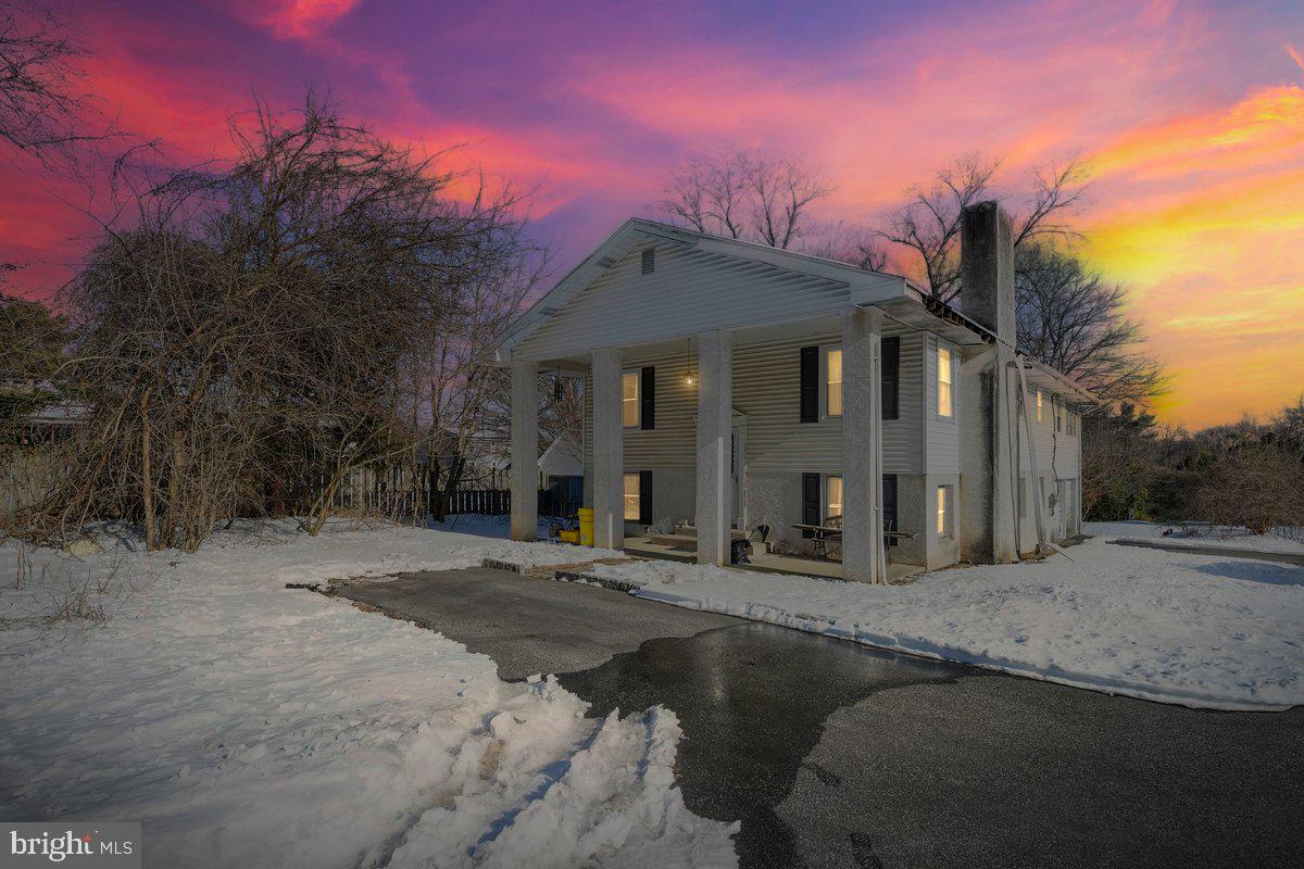 641 W Sproul Road, Springfield