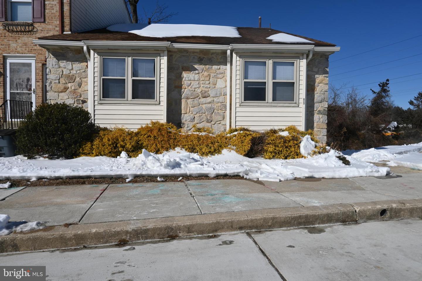 613 Saint Anthony Lane, Upper Darby