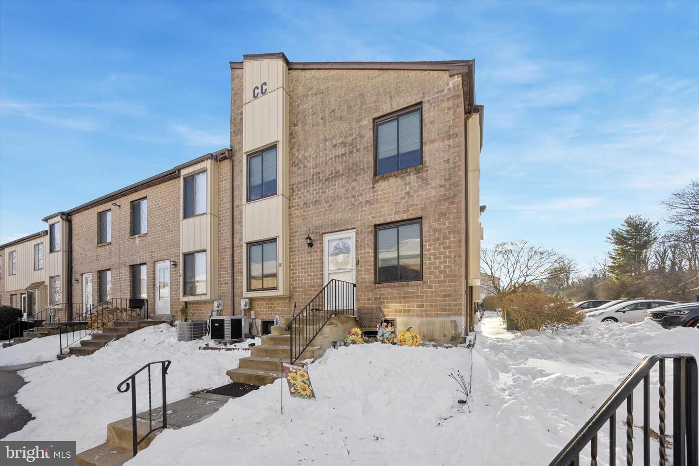 5200 Hilltop Drive #cc18, Brookhaven