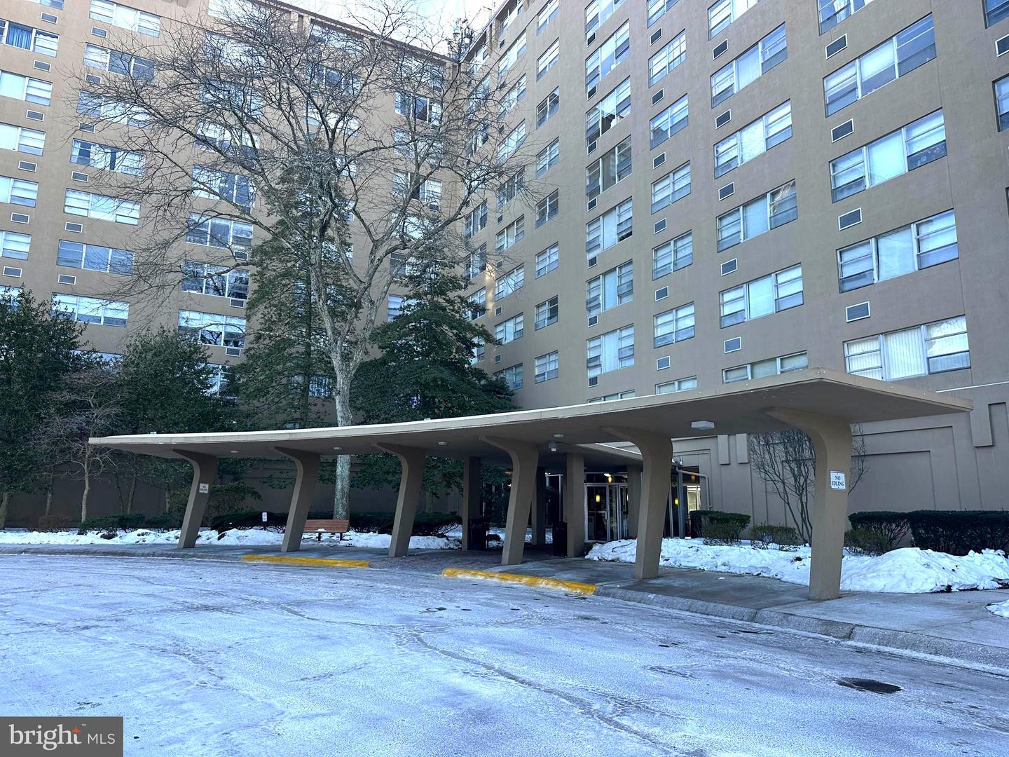 1030 E Lancaster Ave #817, Bryn Mawr